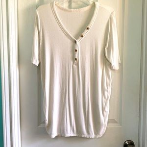 Isabel maternity ribbed tee. Size XL